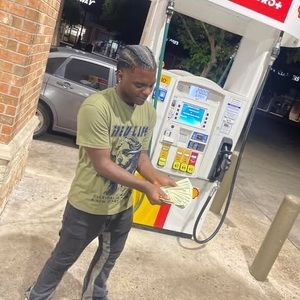 Meet your Posher, Royce